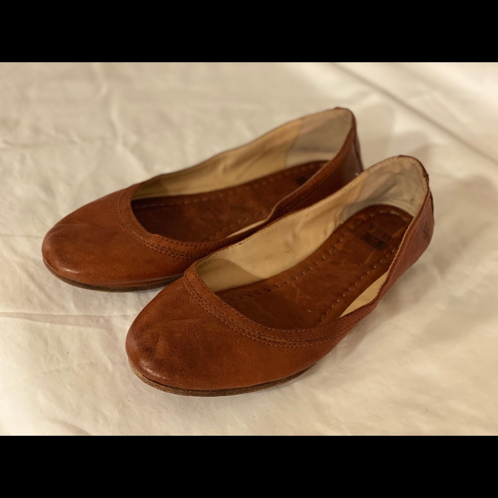 Frye Carson ballet flat
